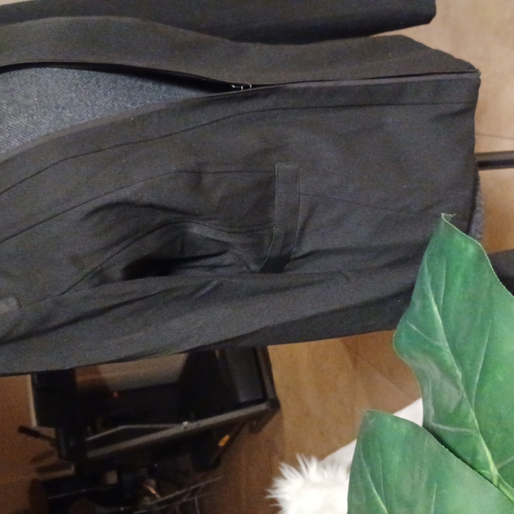 Cache Jacket - Picture 3 of 7